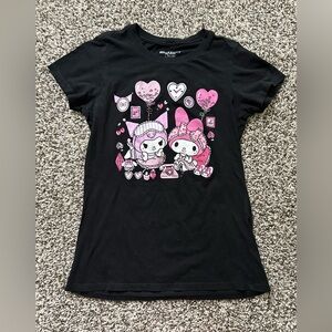 Juniors medium hello kitty tshirt